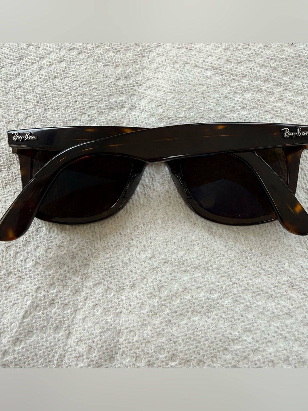 Ray-Ban Black Wayfarer Sunglasses with Brown Case - Picture 6 of 7
